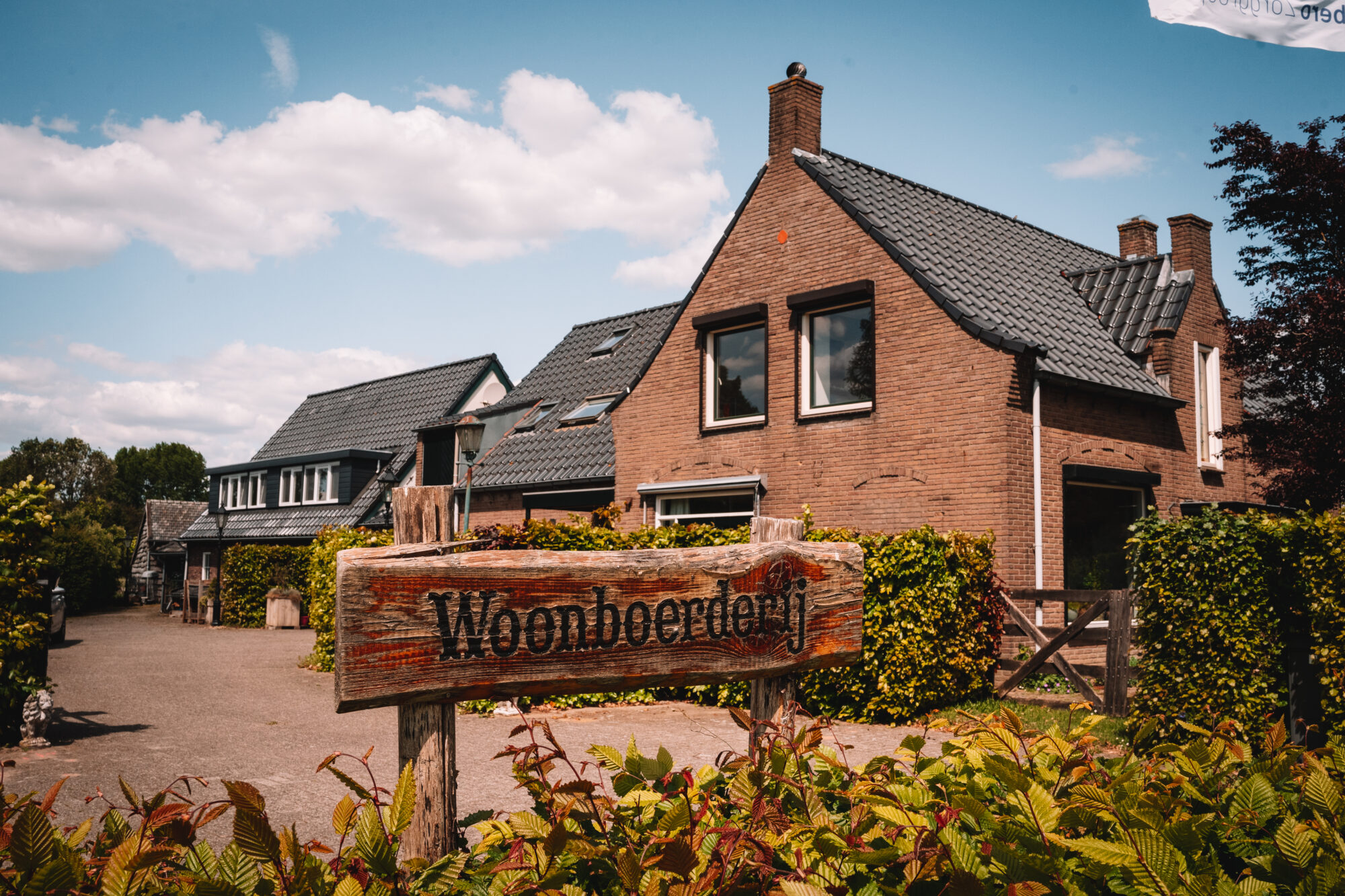 Buitenkant van de boerderij